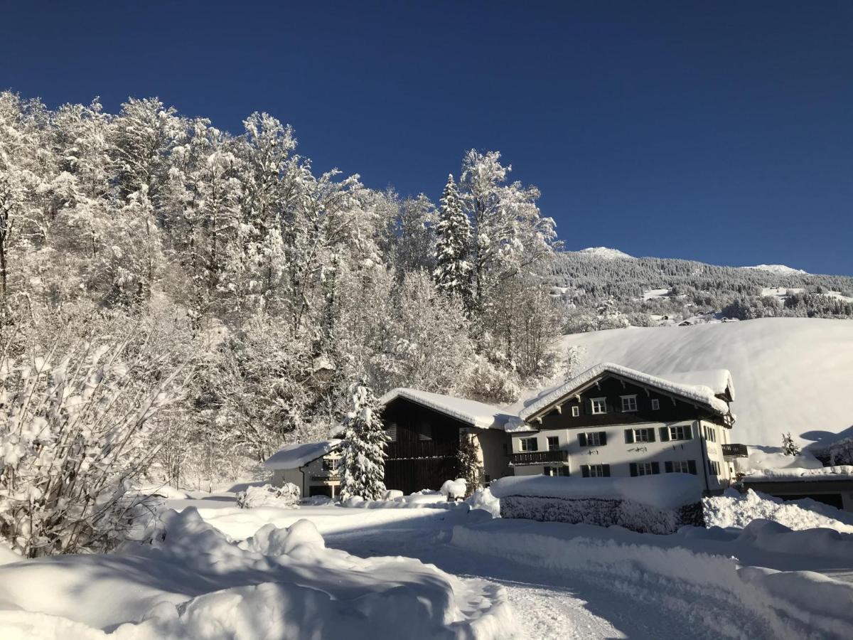 Gaestehaus Ilishof Villa Schruns Exteriör bild